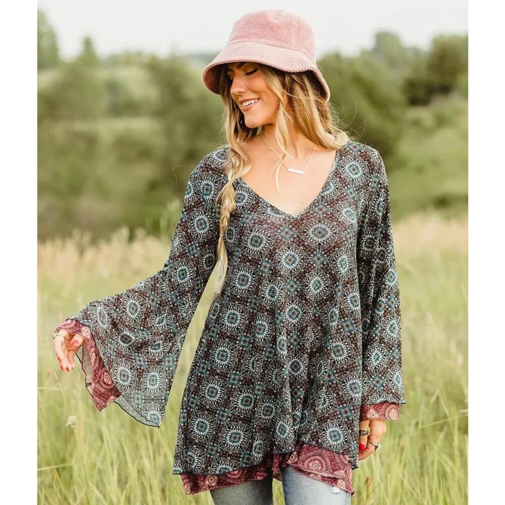 Gimmicks by BKE Multicolor Patterned Blouse